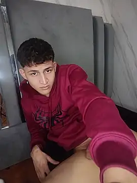 Chat XXX ao vivo de Axel_Romanov