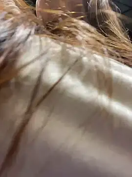 EvelynFly's Live XXX Chat