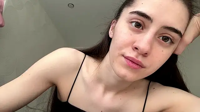 raisatdj's Live XXX Chat