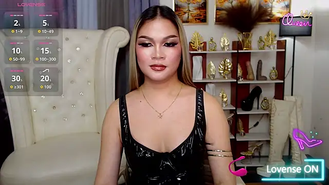 PrettyCockAthena লাইভ XXX চ্যাট