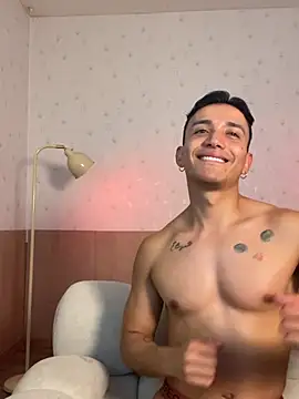 kev_cass Live XXX Chat