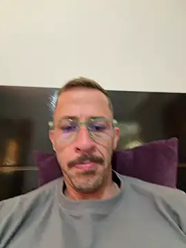 MeladoDiMel – Naživo XXX chat