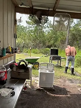 BootsAndCountry's Live XXX Chat