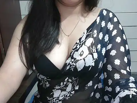 Shruchi 现场XXX聊天