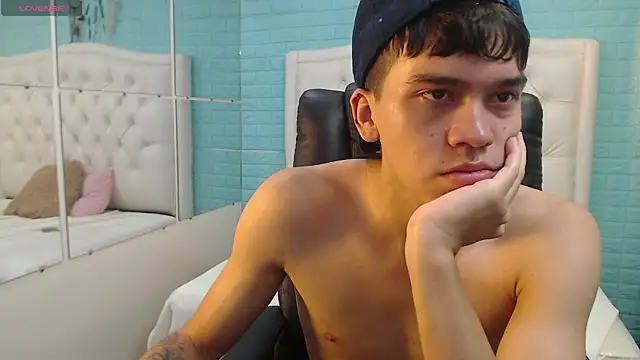 Chatroom XXX en direct de jac_cox