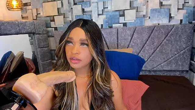 Chat +18 de angel_dthroatt ao vivo