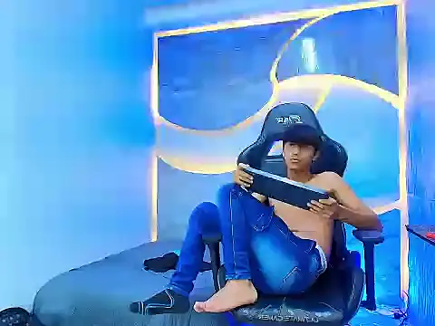 Benjamin_Alam XXX чат на живо