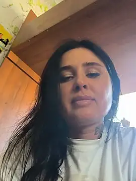 Онлайн чат XXX KikiXRed