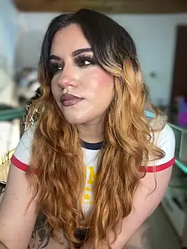 NikkiNix – Naživo XXX chat
