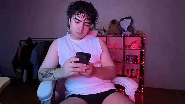 _ELIGOS_ Chat XXX live
