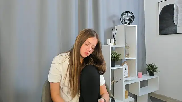 Chatroom XXX en direct de DarcieTegenkamp