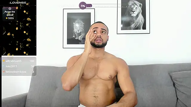 CHRISTIAN_DISICK 라이브 XXX 채팅