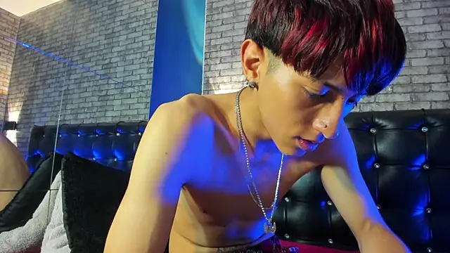 Keily_and_cartyx's Live XXX Chat