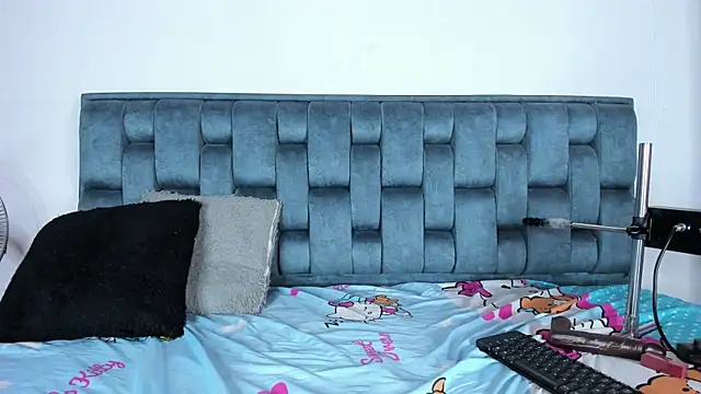 Emma_Evelyn Live XXX-Chat