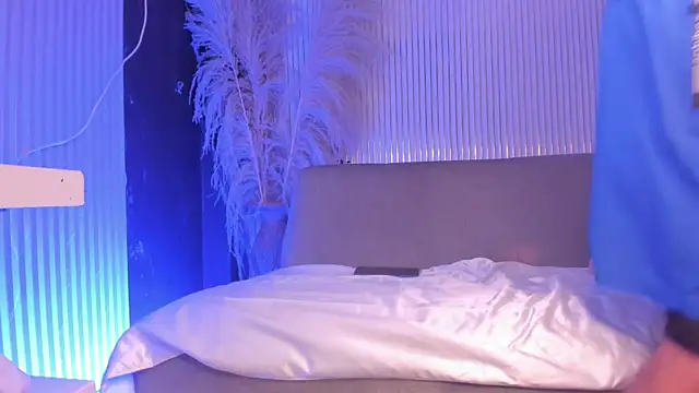 Tyler_204 élő XXX-chatje