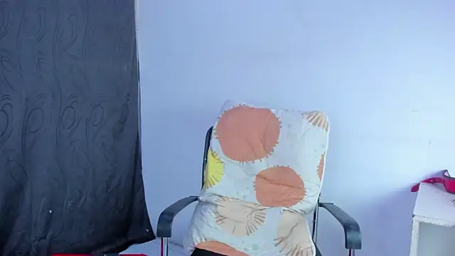 Lil_Jhoy – webcam-show