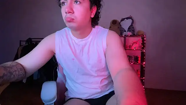 _ELIGOS_ live XXX chat
