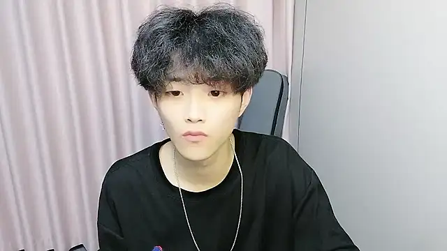 wssoo11 Chat XXX live