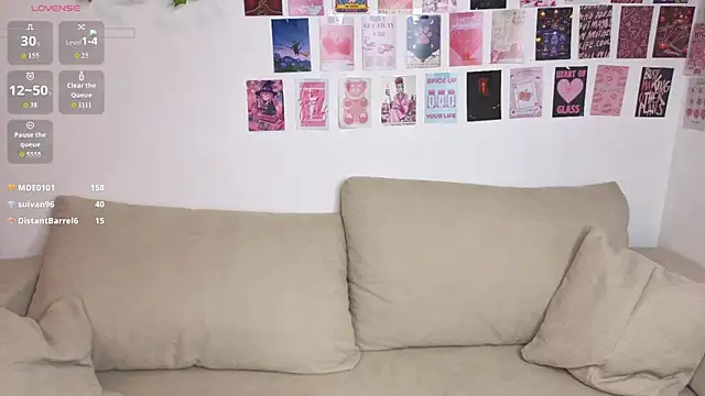 Honey_Lia élő XXX-chatje