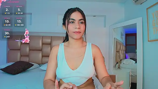 Hannaa_Wellss' Webcam Show