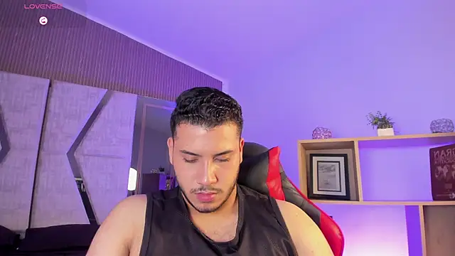 Chat XXX Live Axel_grey_