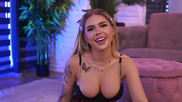 MaevaRey Live XXX-chat