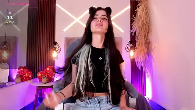 dasha-rodrigues Adlı Modelin Canlı XXX Sohbeti
