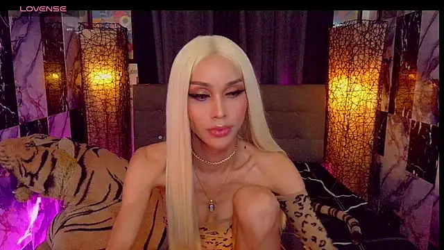 دردشة SeductiveSamanthaTS الجنسية المباشرة