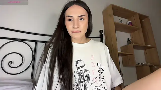 Show modela Kim_Oberlin_ na web-kameri