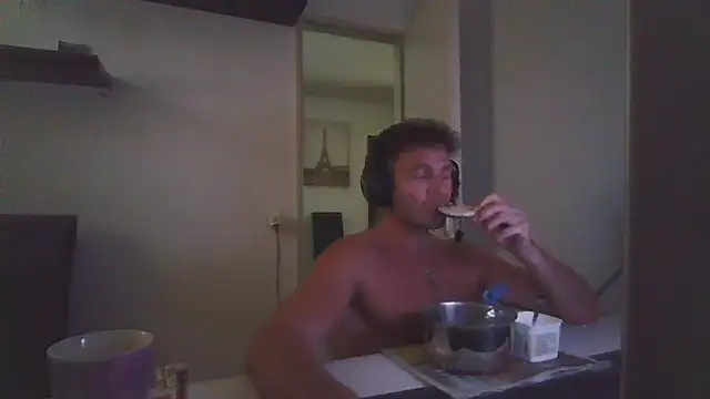 alpha-hunk Live XXX-Chat