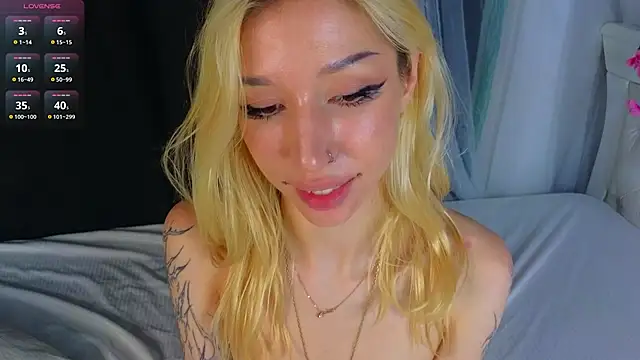 SallyCha – Live XXX-chat