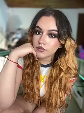 NikkiNix – Live XXX-chat