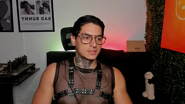 Chatroom XXX en direct de Simon_cortes
