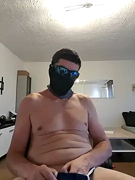 Pokazy przed kamerką – andy2782