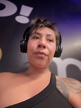 Chat XXX Live kim_monti