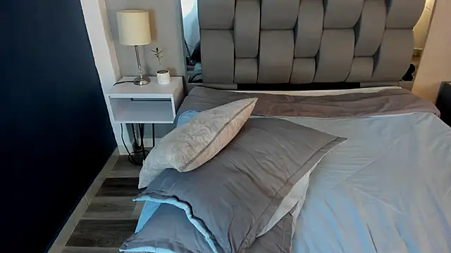 Charlie___Musk Show Webcam
