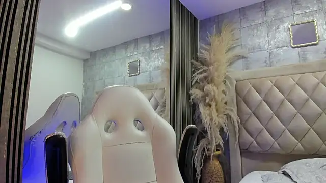Izui_Pierce 现场XXX聊天
