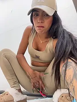 MystiqueXXX Live XXX-chat