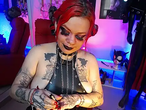 צ'אט XXX בשידור חי של MorganaFlamel