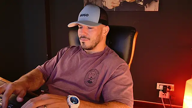 AngeloEric live XXX chat