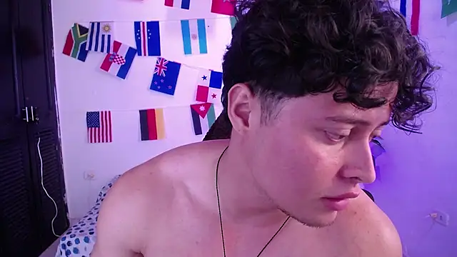 Czat XXX na żywo – fucking_bear_