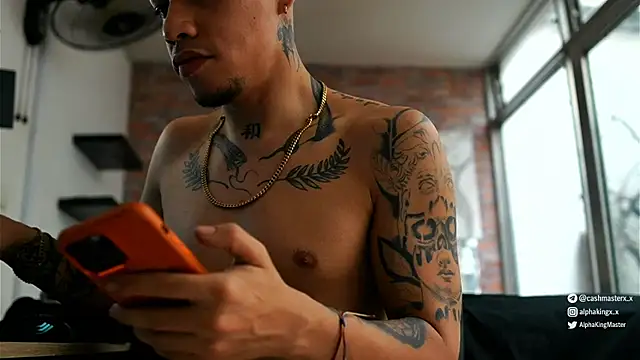 AlphaMasterXxx Live XXX-chat