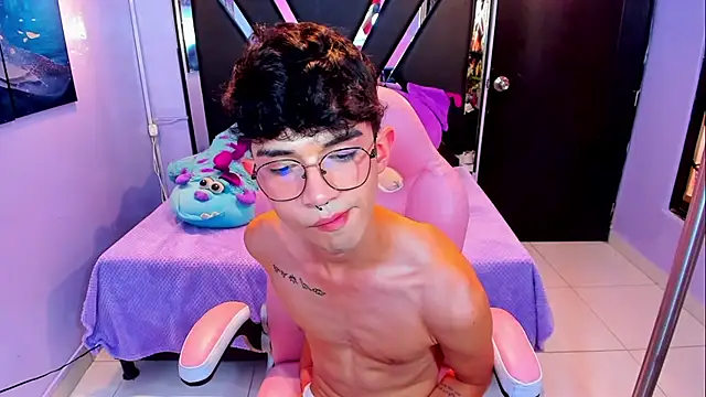 LiamHeatx webcam show