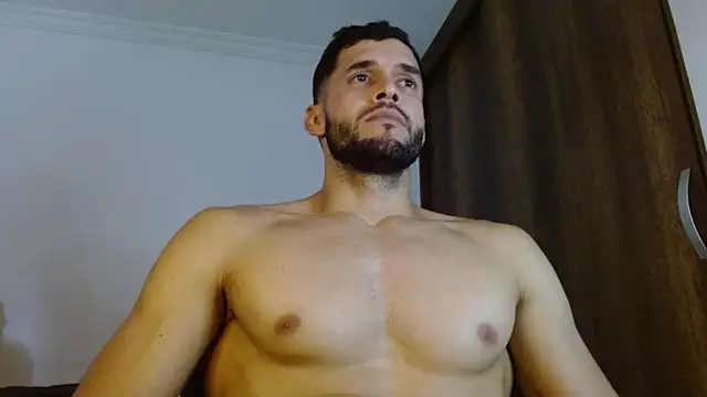 XXX chat uživo modela Noah_jhonsonn
