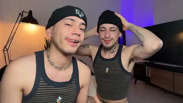 Noah_and_Stevenn Live XXX chat