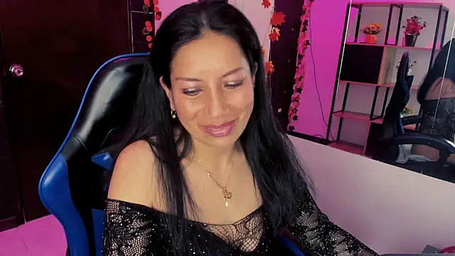 Chat +18 de Megaan_Collins ao vivo