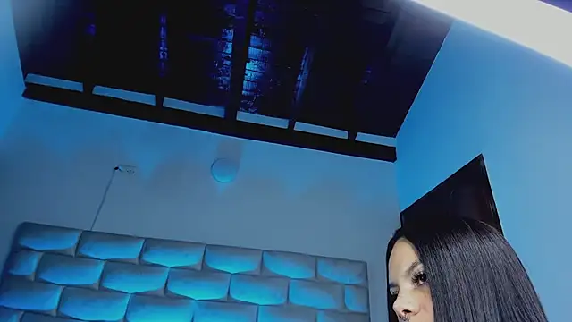 HollyGrey_ Adlı Modelin Canlı XXX Sohbeti