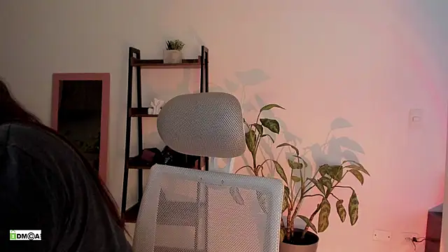 urcute_kitten live XXX chat