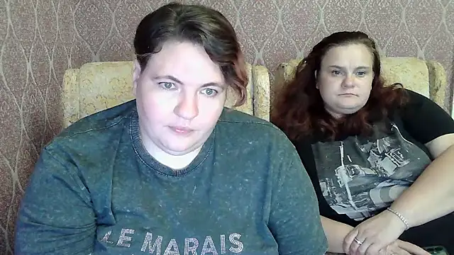 MilaXHelen live XXX chat