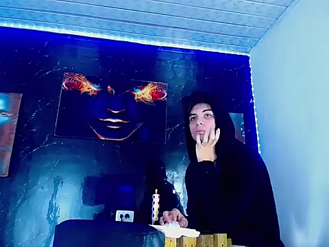 LuxeCouple Live XXX-Chat